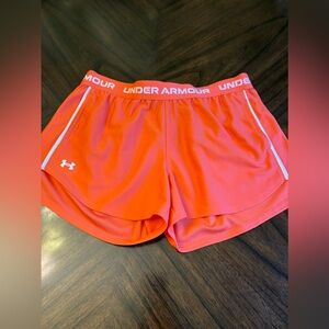 Under Armour Girls Tech Play Up Shorts, (847) Fire/White/White, Medium